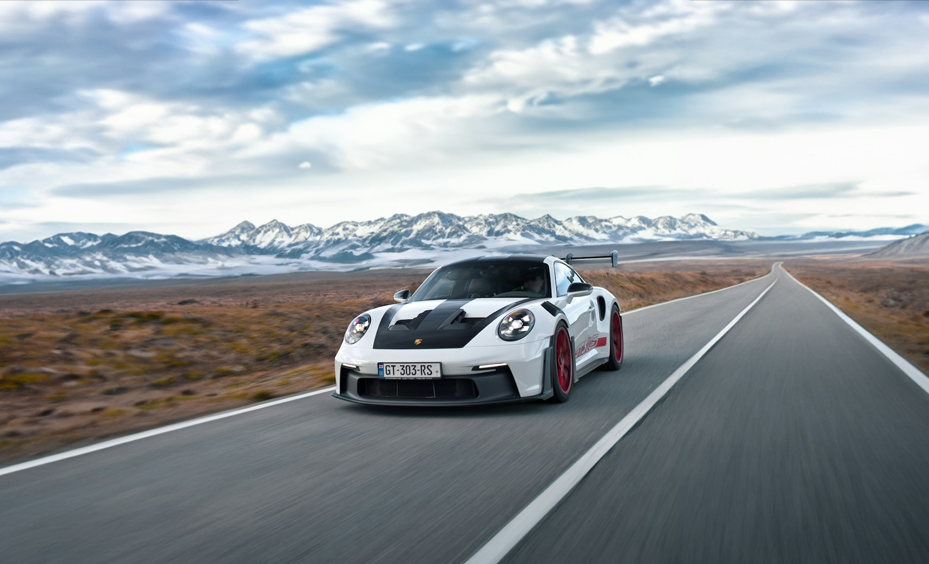 Porsche GT2 RS Rear